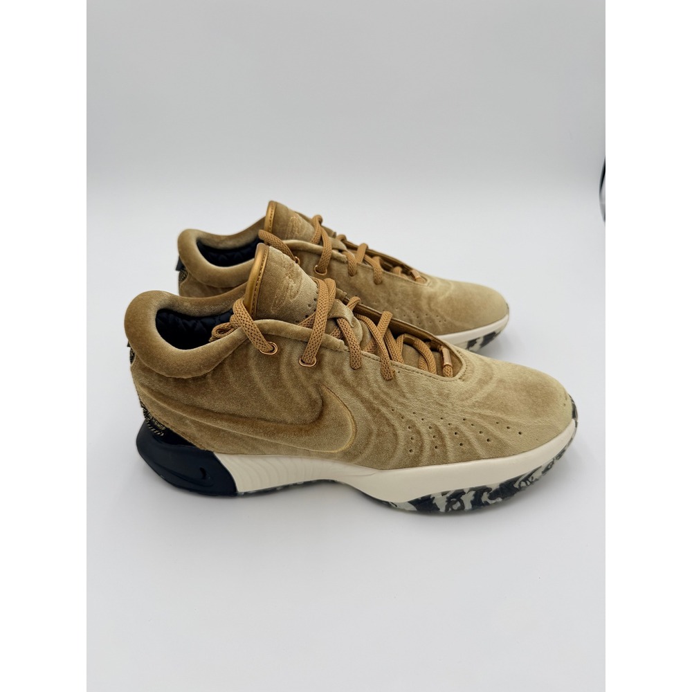 Nike LeBron XXI QS Algae Gold Velvet Basketball Shoes FZ7883-700 Mens 9 New
